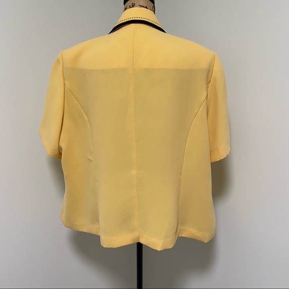 Studio I Jacket - Picture 4 of 10